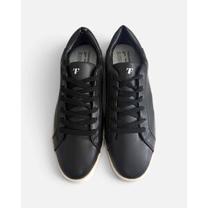 Thousand Fell Mens Black Lace Up Sneaker, NWOT! Size 11.5